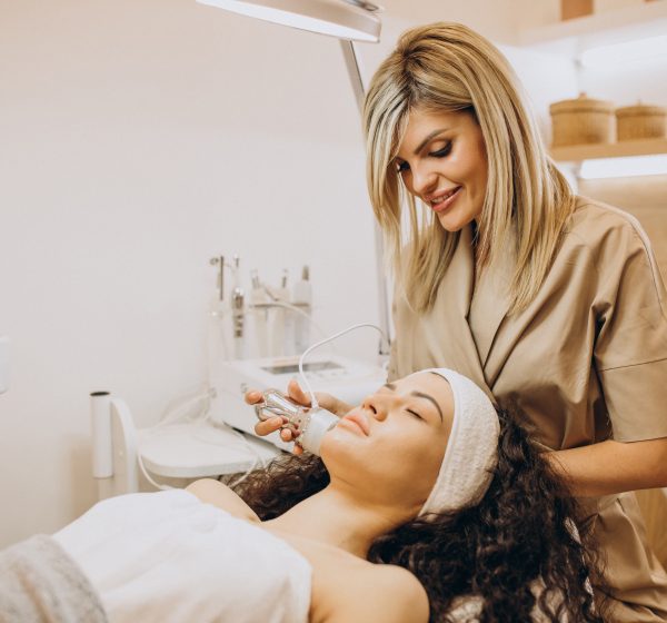 Clinica de estética Be.U lança espaço dedicado ao bem-estar e relaxamento