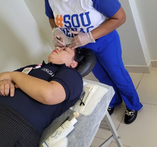 Senac Ceará e Sesa promovem ação de cuidado e bem-estar para mães em Sobral