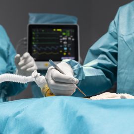 Expansão da utilização de robôs em cirurgias do quadril aumenta importância do médico