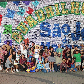 Crianças e adolescentes da Associação Fortaleza Azul visitam São João de Maracanaú