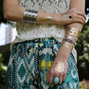 O acessório fica super fashion e faz toda a diferença no seu look FOTO: Divulgação/Riachuelo