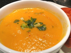 sopa-de-abóbora-com-agrião
