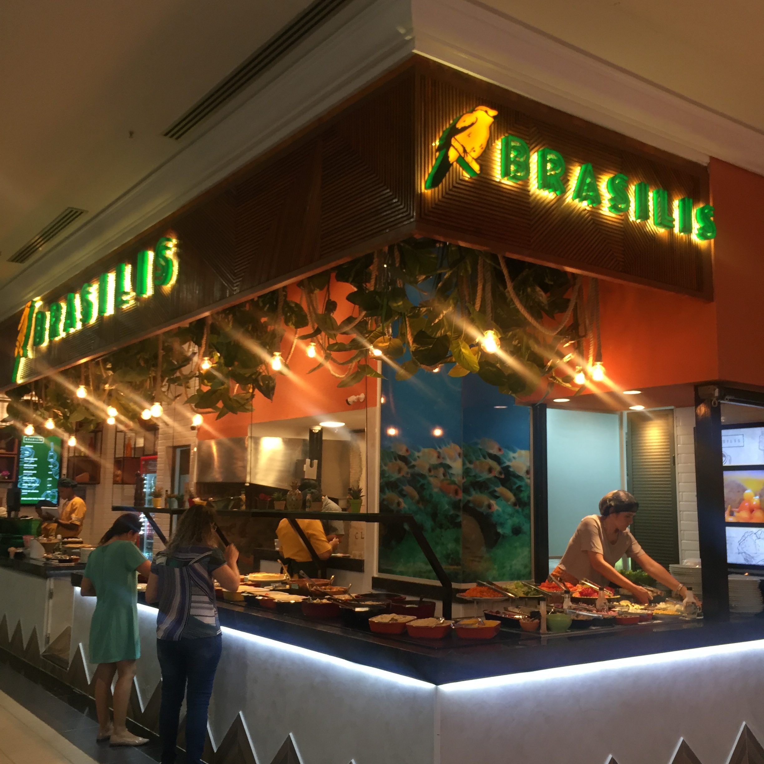Novidade saudável: Brasilis Restaurante inaugura no Shopping Del Paseo.